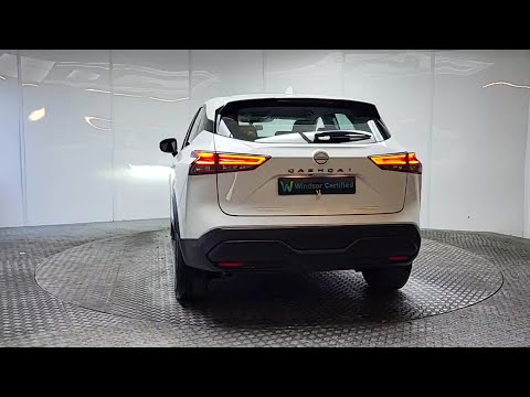 Nissan Qashqai 1.3 PET MILD HYBRID SV *3K Scrappag - Image 2