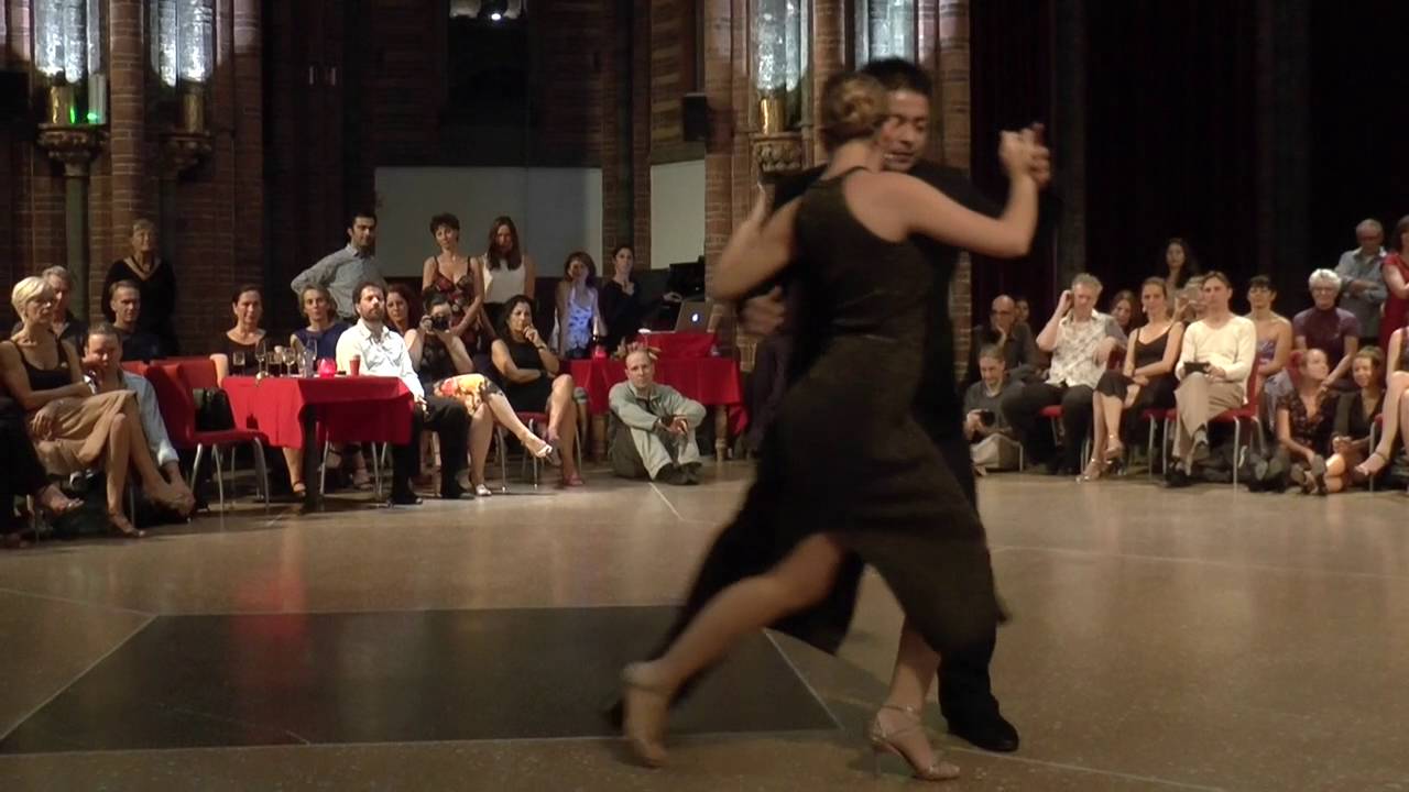 Carlitos Espinoza & Noelia Hurtado in La Bruja "No Quiero Perderte" O.Pugliese