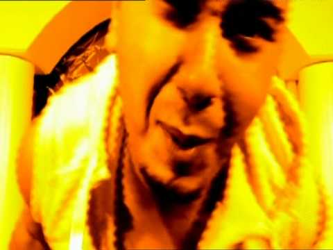 DJ Glenn  B ft.Chaquilo MC - Shake Ya Booty