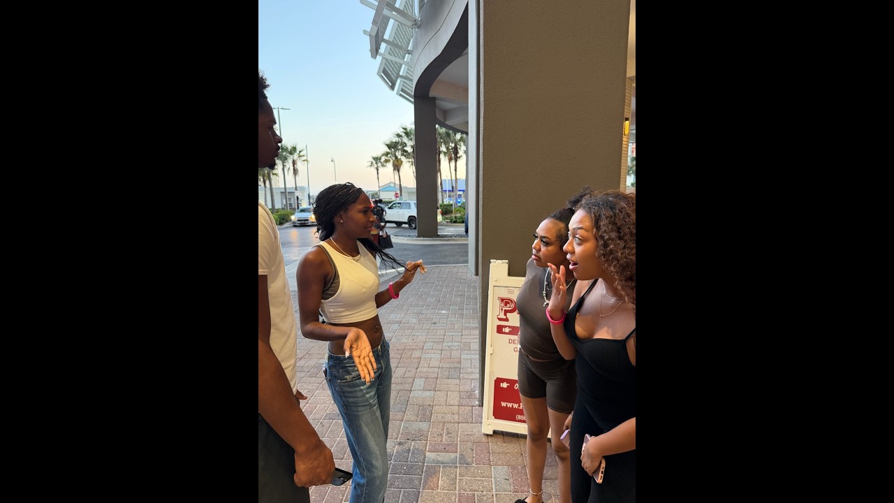 Brooke shows her TATTOO off to the twins goes wrong