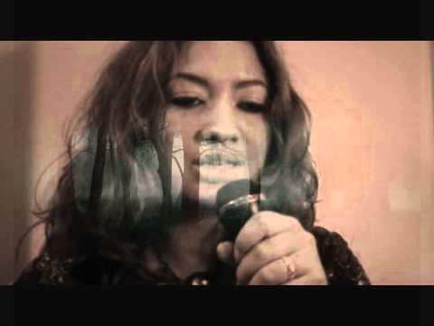 Apocalyptica feat Ville Valo & Lauri Ylonen- Bittersweet (Cover)