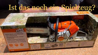 Model motorovej píly STIHL – hračka