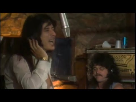 STEVE PERRY (Journey) - “Unchained Melody”