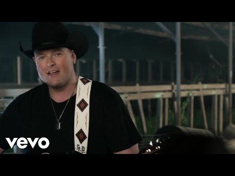 download lagu mp3 mp4 Gord Bamford Tin Roof, download lagu Gord Bamford Tin Roof gratis, unduh video klip Gord Bamford Tin Roof