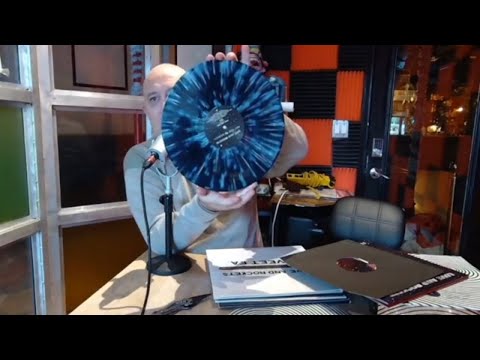 love and rockets Box Set unboxing and review