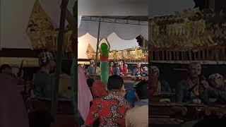 Download lagu Didik Nini Thowok #shorts mp3