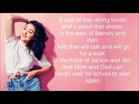 It's Beginning To Look A Lot Like Christmas - Noah Cyrus