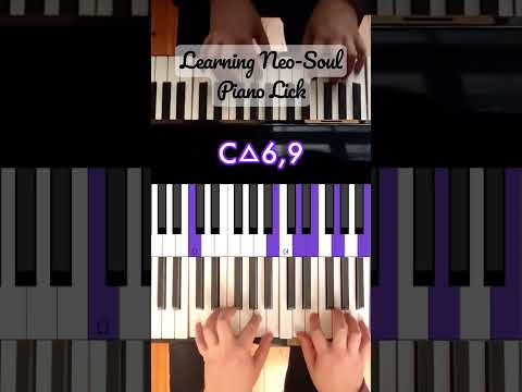 Learning Neo-Soul Piano Lick #neosoulchords #pianochords #shorts