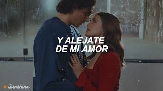 Camila - Aléjate De Mi (LETRA)