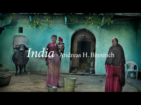 India - A book by Andreas H. Bitesnich