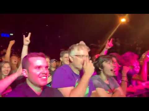 Christopher Bowes and His Plate of Beans - Theme From a Beans Album (LIVE IN SYDNEY 2019)