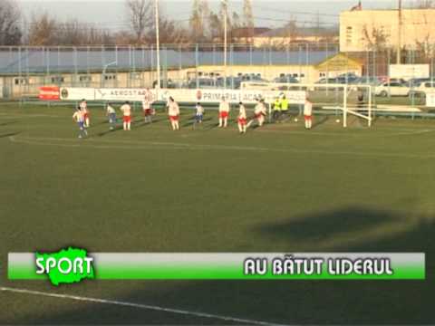 Au bătut liderul / Aerostar Bacău - FCM Dorohoi 2-1 (1-1) - www.1tvbacau.ro (15.11.2013)