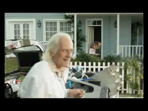 Mini Doc Brown - Delorean #BTTF - Publicidad Día de la Madre 2011:  El Futuro está en Garbarino