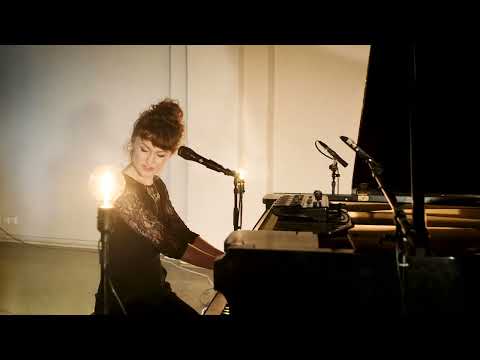 #thursdaysong - PUPPETEER LIVE (JUNE COCÓ)