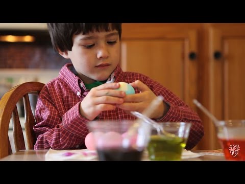 Mayo Clinic Minute: An inside look at eggs
