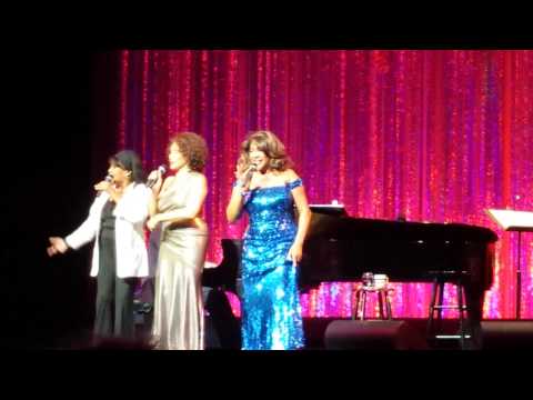 Mary Wilson sings "My World Is Empty Without You"