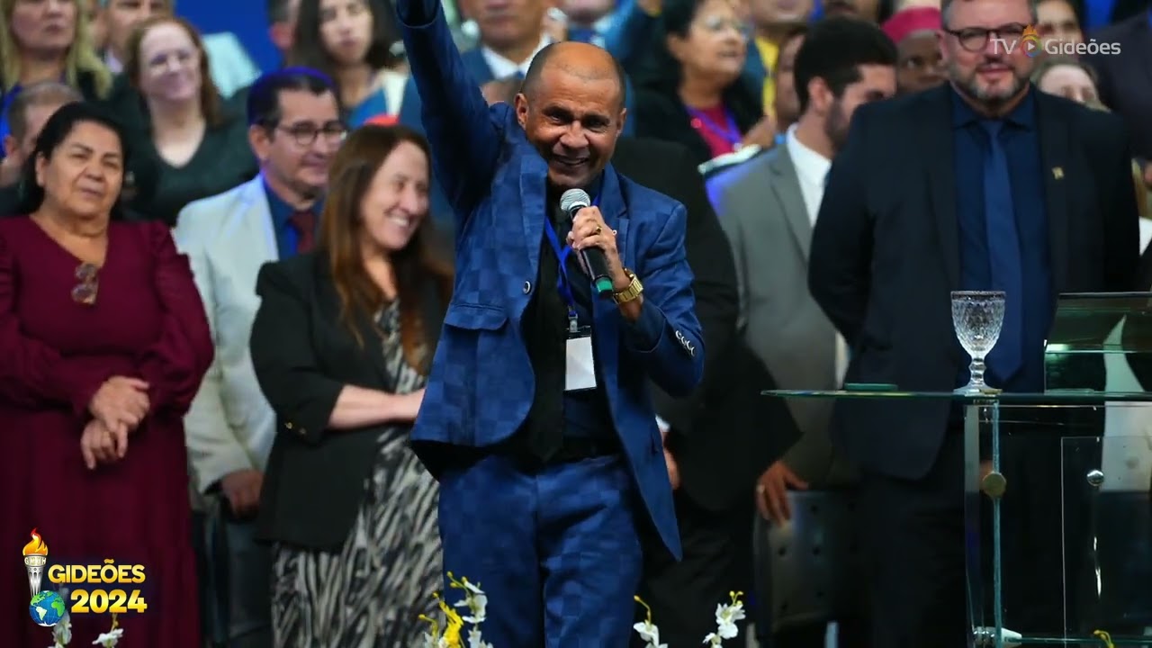 39 congresso de missões gideãoes internacional no ginásio a noite