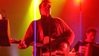 They Might Be Giants - &quot;Alienation&#39;s for the Rich&quot; (2013-11-02 - Terminal 5, NY)