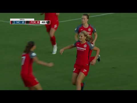 GOAL: Horan scores a header goal off of a Heath free kick