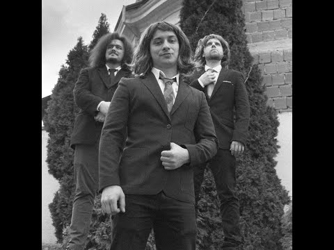 War Engine - Don't Look Back (OFFICIAL MUSIC VIDEO 2020)