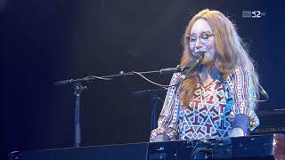 Tori Amos - The Waitress - Live at Baloise Session 2015 - 4K 60FPS Upscale