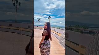 Download lagu Beautiful girl mp3