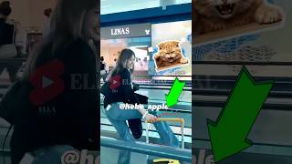 Download lagu IS LISA DOING THIS FOR A MOVIE SPOILER? 🤔 🤣 #lisa #lalisa #lisamanoban mp3