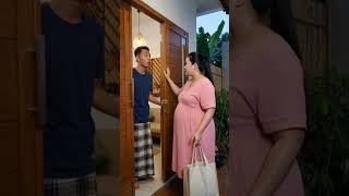 Download lagu mas Bayu,apa yang kamu lakukan kepada Tante 6 bulan lalu ?? #shorts #shortvideo #bumil #pregnancy mp3