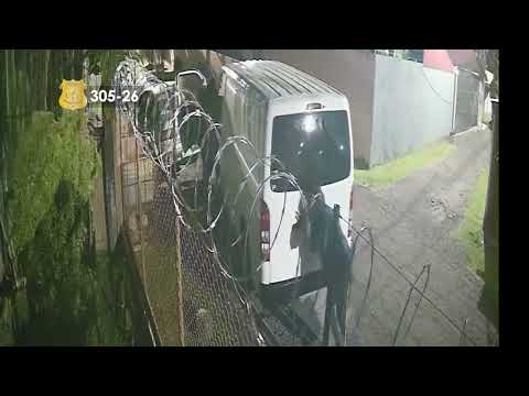 305. Sospechosos de Robo de Vehículo en Guápiles, Limón