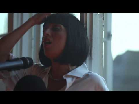 Alicia Keys - Fallin' - Cover Versión en Español de Mayré Martínez