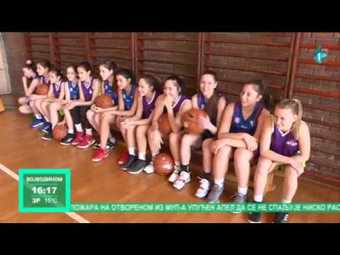 Udovičić titelskim osnovcima donirao sportsku opremu