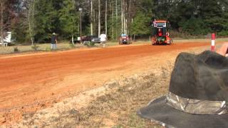 preview picture of video '5th Annual Promise Land Tractor Pull 11-16-2013 Clip 4'