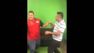 Adali & Yiyi (Bailando Quiero Vacilar De Papayo)