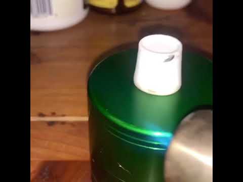 How to Clean the Ceramic Bowl in the Puffco Peak 😉