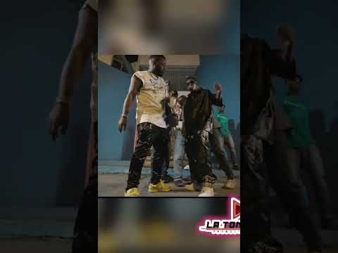 LO NUEVO DE FLOW 28 JUNTO A CEKY VICINY