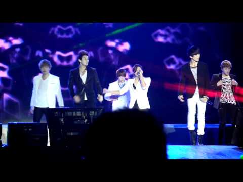 U-Kiss at DKFC - Shut Up