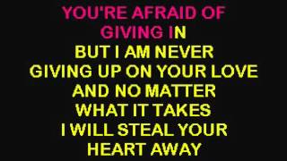 Download lagu 1 2 3   GLORIA ESTEFAN mp3