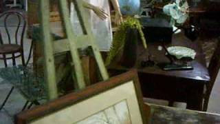 preview picture of video 'http://brocante.flers.free.fr/  brocante antiquité collection ancien flers 61 61100 dépôt vente'