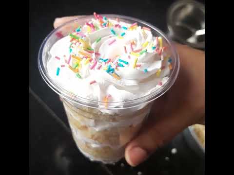 Vanilla and pineapple glass cakes #cakes #homemade 