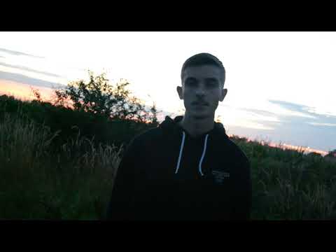 Grucha - Coś nie tak (prod.Kubsy Beats)