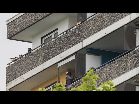 Einsatz gegen Corona-Leugner? 12 Verletzte bei Explosion in Ratingen