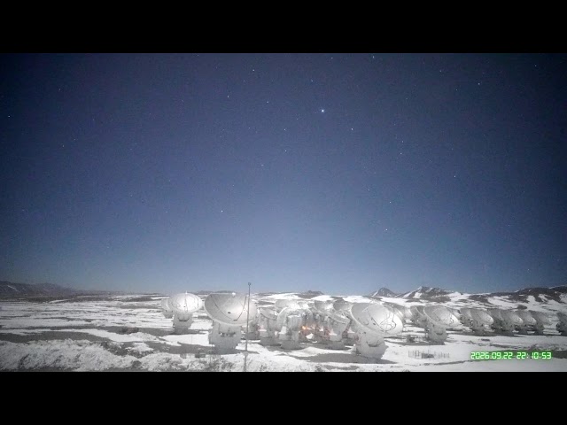 アルマ望遠鏡 アタカマ砂漠 星空