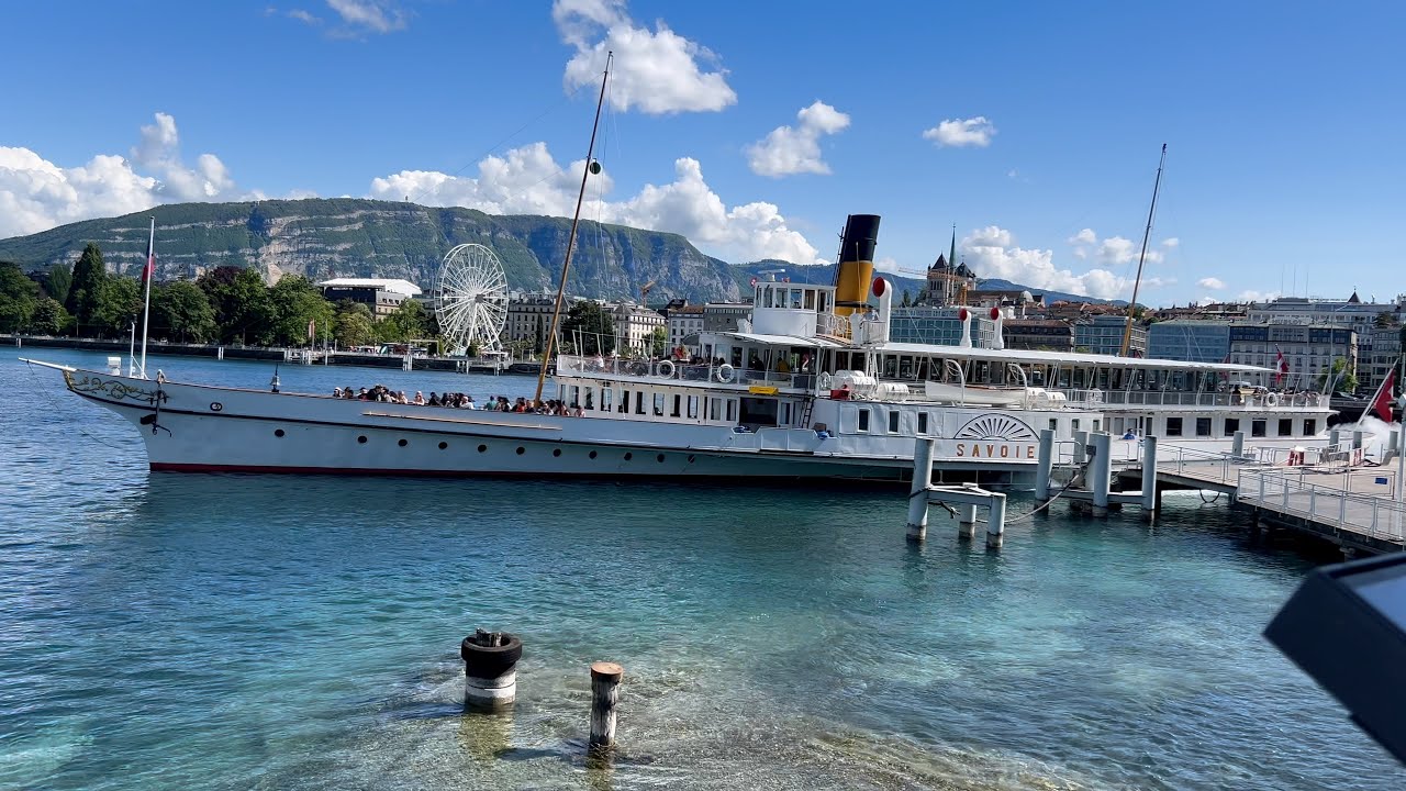 Embark on an enchanting virtual tour aboard a Lake Geneva Cruise.