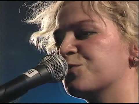 7 Year Bitch Interview and Live