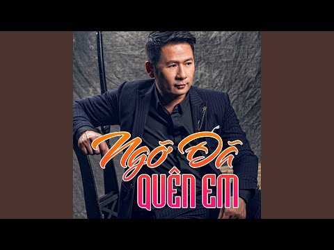 Thể hiện bởi Xuân Phú