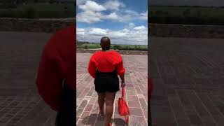 Places to solo travel on a budget this fall! | Fly 40+ solo travel tips