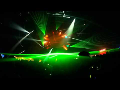 Alex Kidd vs Kidd Kaos - Tom's Diner (KloneZ remix)