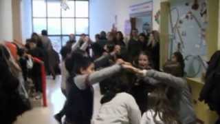 preview picture of video 'La Scuola Primaria G.Serronipresenta...Open Day 2013'