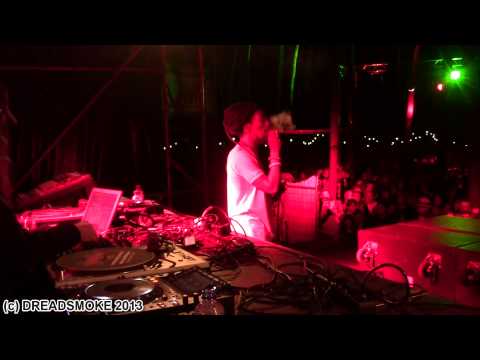 JAH TUBBYS WORLD SYSTEM (uk) @ 18 inch''corner 6 - we dub jah spirit  reggae geel 03-08-2013