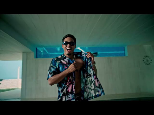 Lala von Myke Towers ((jetzt ansehen))